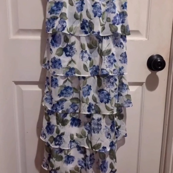 Sold ! Amanda uprichard floral dress - Picture 4 of 4